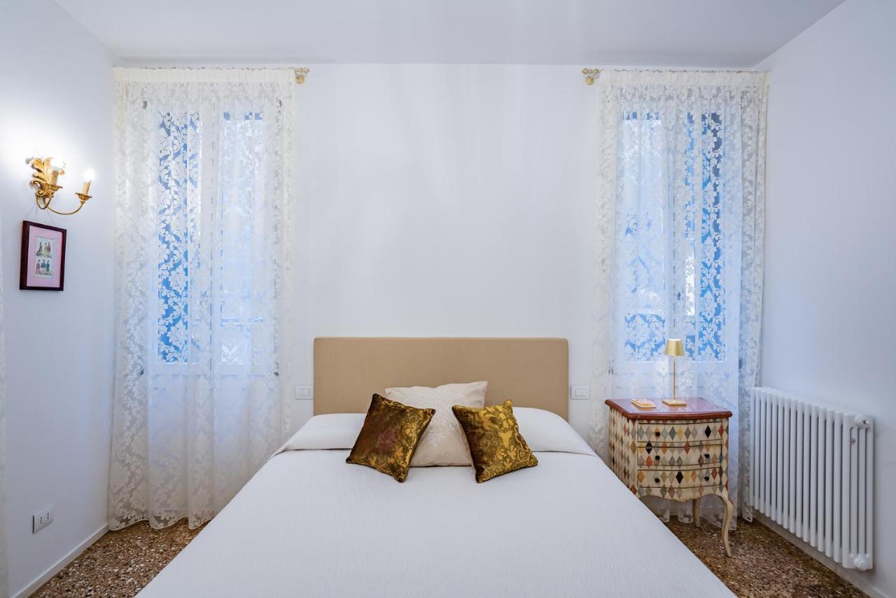 Ca' San Beneto Completely Refurbished In A Fabulously Central Area Венеция Экстерьер фото