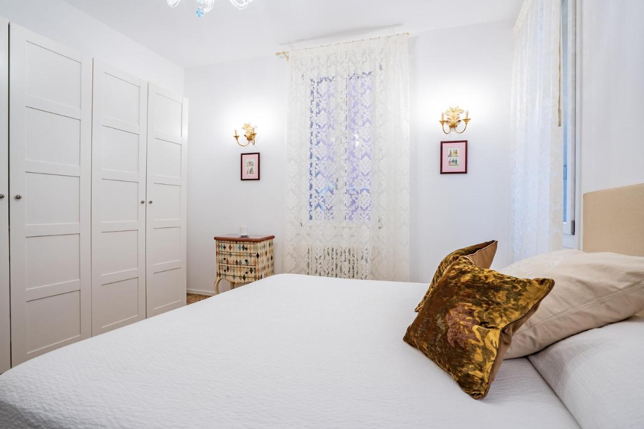 Ca' San Beneto Completely Refurbished In A Fabulously Central Area Венеция Экстерьер фото